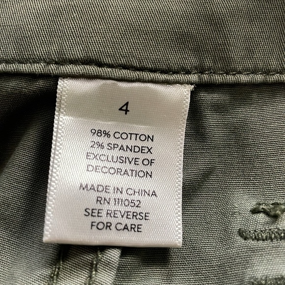 Women’s size 4 olive green Westport Signature Fit Boyfriend Twill Stretch pants - Picture 3 of 12